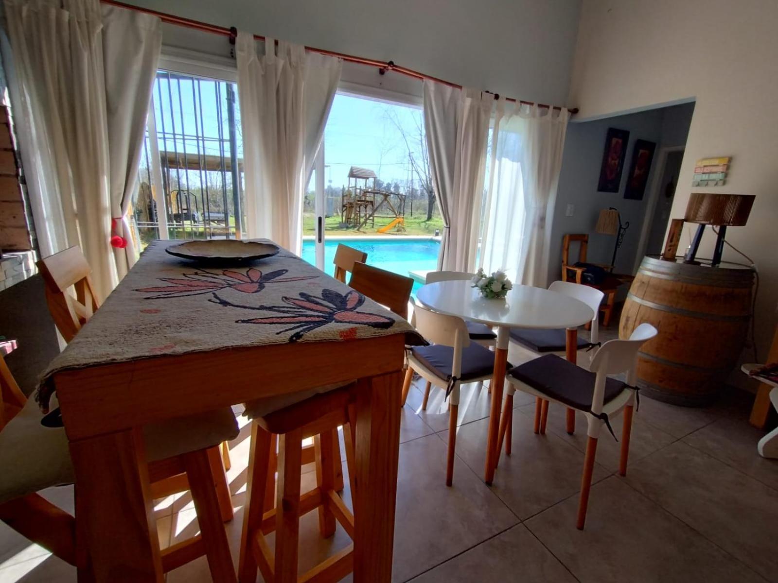 Hermosa Casa Con Piscina Сasa de vacaciones Carlos Keen