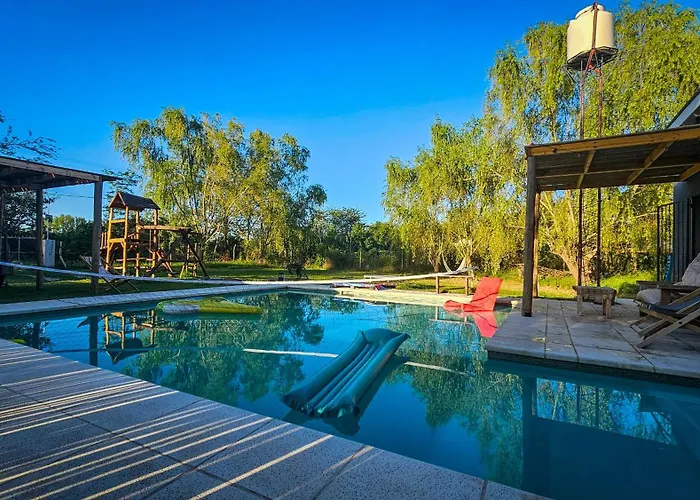 Hermosa Casa Con Piscina