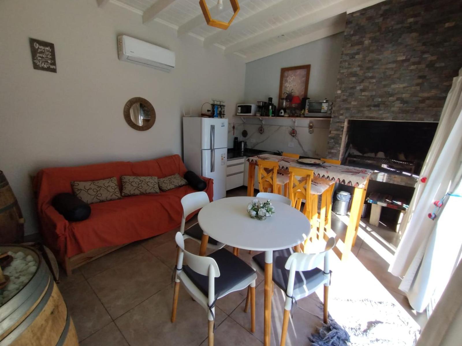 Hermosa Casa Con Piscina